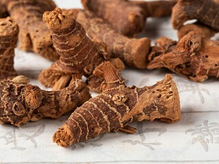 夜半怀旧词爱情诗歌