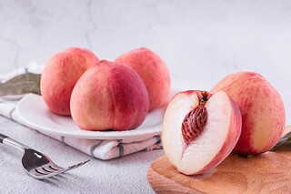 清晨阳光励志的句子（清晨阳光励志的句子简短）