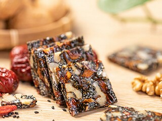 祝元宵节快乐的微信祝福语50条（祝元宵节快乐的短信）