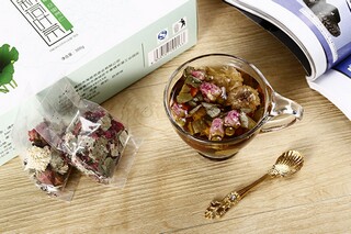 牛年英文新年贺卡祝福语（牛年新年贺卡英文版）