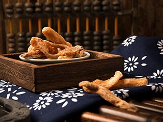 那一年秋天,伤够了流年爱情诗歌（那年秋天的说说）